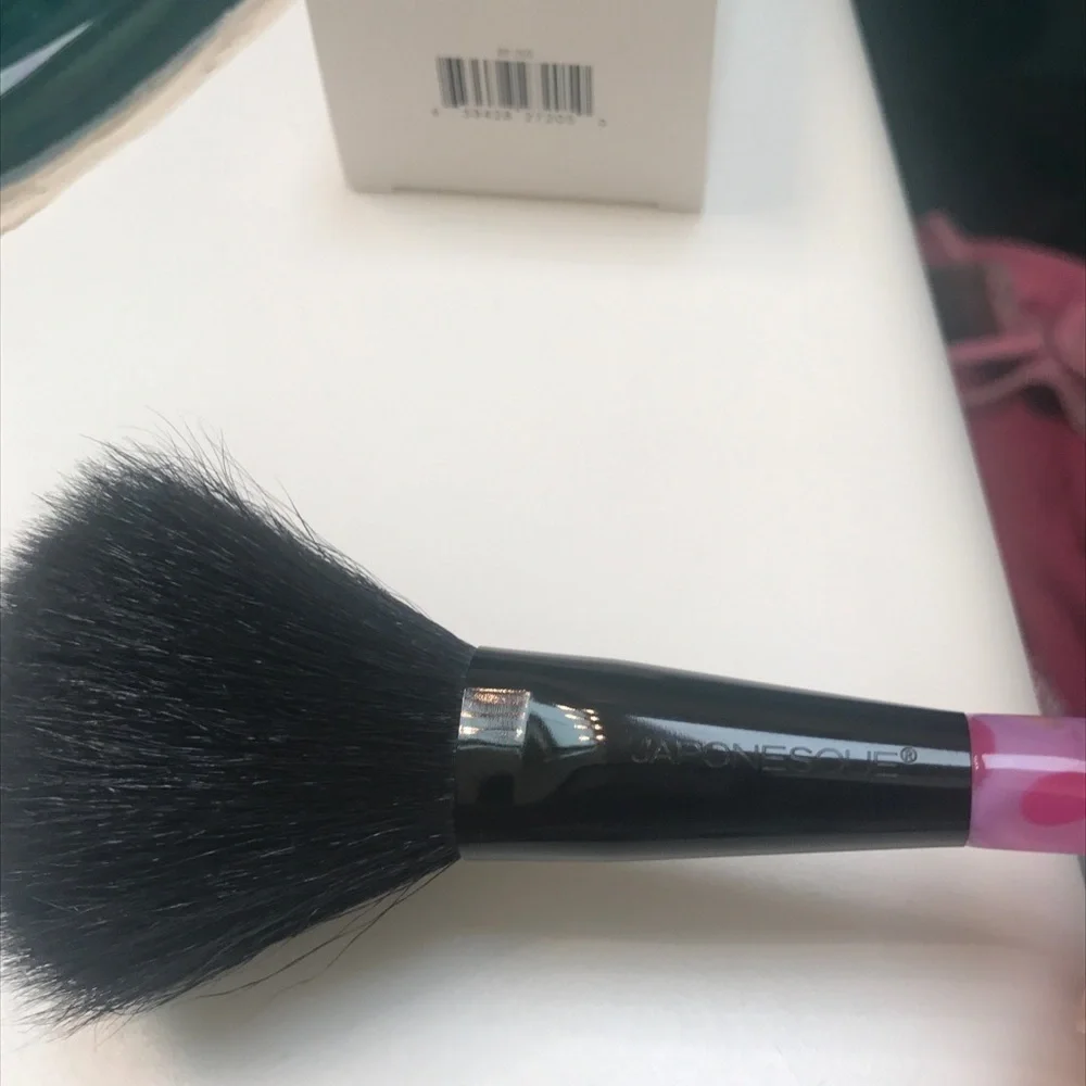 NIB JAPONESQUE FACE BRUSH